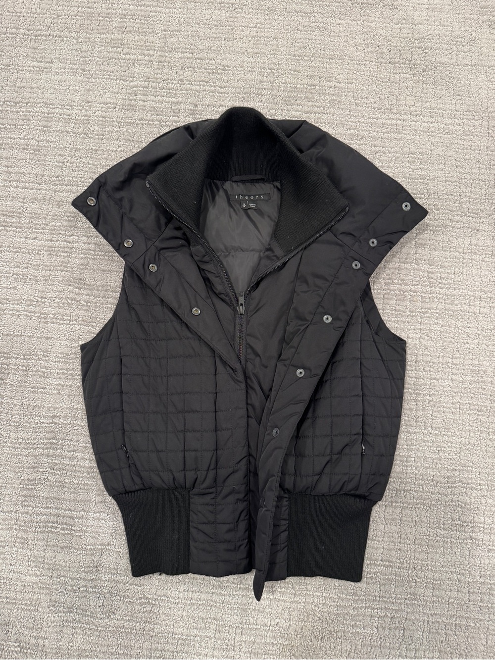 Theory womens Black Quilted Hooded Vest